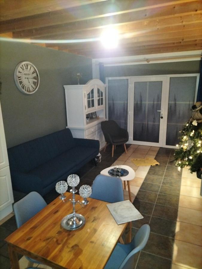 Du Cheval Blanc A Houmont Apartment *
